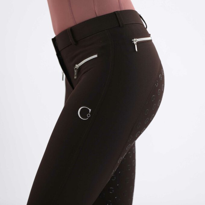 CALORENA-BROWN-SIDE-DETAIL