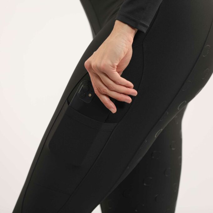 CAROSIE-BLACK-BACK-MOBILE-POCKET