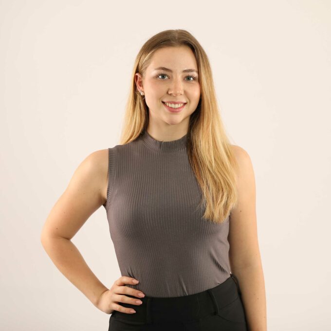 CASILVES-GREY-TAUPE-FRONT