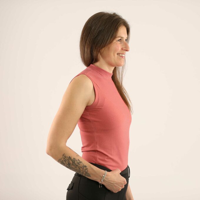 CASILVES-RIPPE-ELEGANT-SIDE