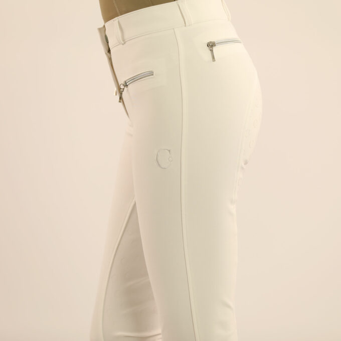 CALILLY-WIHTE-SIDE-DETAIL