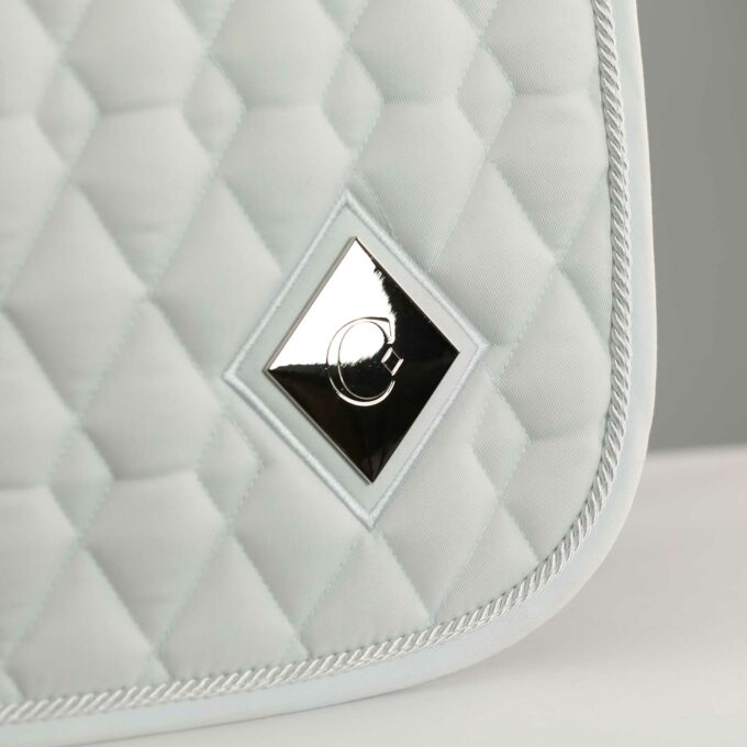 CAKATHA-WHITE-C-DETAIL