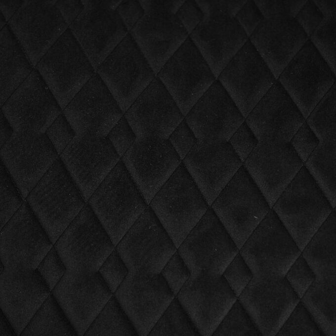 CAVELLY-BLACK-PATTERN