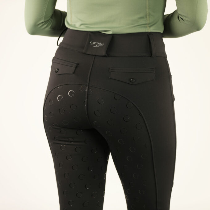 CALAURY-BLACK-Backside